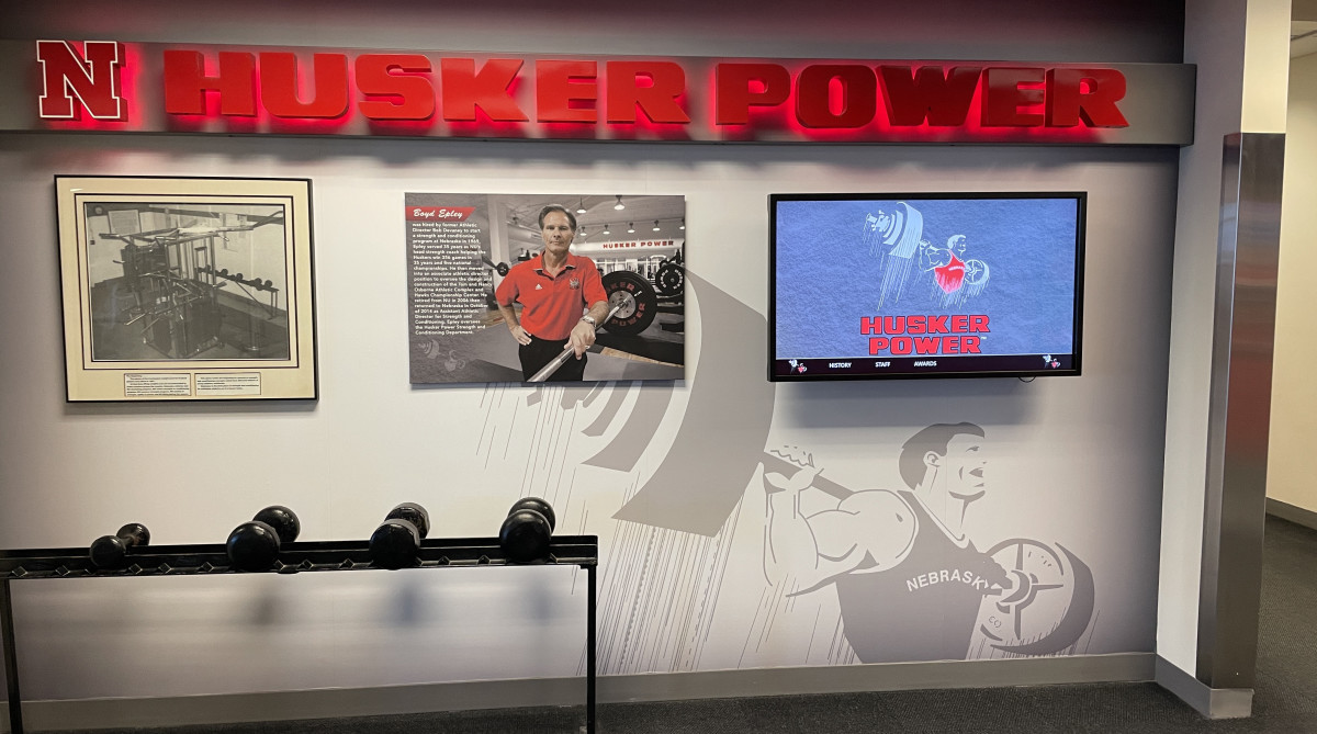A display of the original weights from the Nebraska football team.